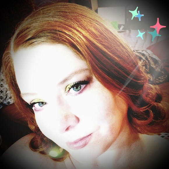 Meet your Posher, Audrey - Picture 5 of 8